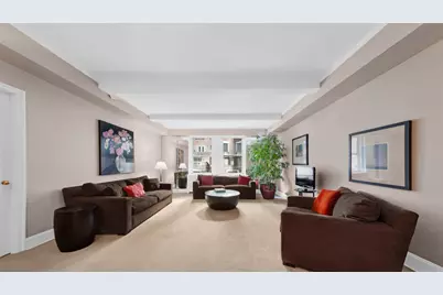 111 E 56th Street #1202, New York, NY 10022 - Photo 1