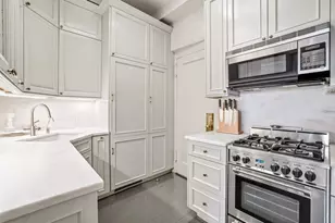 39 5th Ave, New York City, NY 10003 - Photo 6