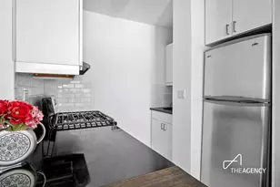 160 W 85th St, New York City, NY 10024 - Photo 4