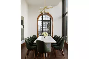 135 E 47th St, New York City, NY 10017 - Photo 6