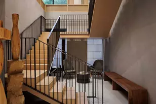 135 E 47th St, New York City, NY 10017 - Photo 10