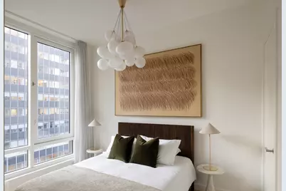 135 E 47th Street #29C, New York City, NY 10017 - Photo 2