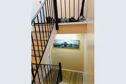 789 Jennings Street, New York City, NY 10459 - Photo 4