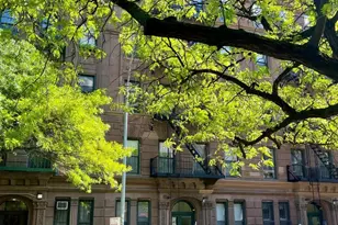 349 W 44th St, New York City, NY 10036 - Photo 10