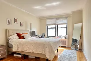 333 E 34th St, New York City, NY 10016 - Photo 4
