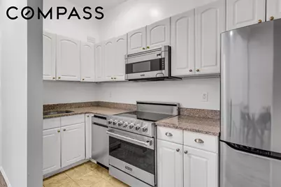 425 W 24th Street #1F, New York City, NY 10011 - Photo 4