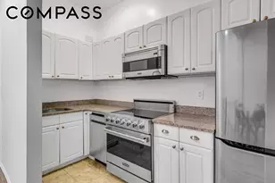 425 W 24th St, New York City, NY 10011 - Photo 4
