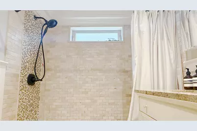 60-34 59th Drive #1, New York City, NY 11378 - Photo 6