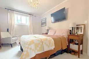60-34 59th Dr, New York City, NY 11378 - Photo 4