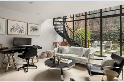 164 E 70th Street, New York, NY 10021 - Photo 16
