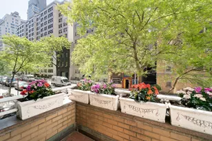 205 E 63rd St, New York City, NY 10065 - Photo 16