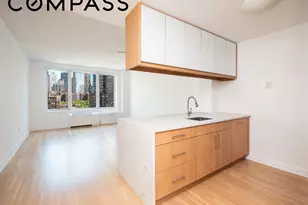 80 Riverside Blvd, New York City, NY 10069 - Photo 2