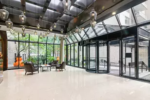 212 E 47th St, New York City, NY 10017 - Photo 8