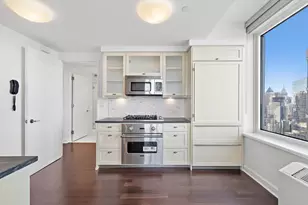 80 Riverside Blvd, New York City, NY 10069 - Photo 6