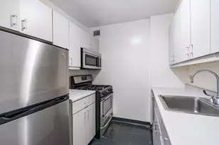 43 W 61st St, New York City, NY 10023 - Photo 6