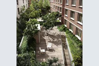 301 W 53rd Street #8-F, New York City, NY 10019 - Photo 16