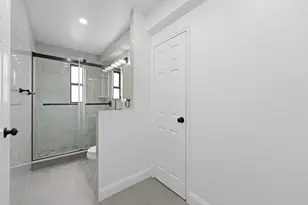 37-56 87th St, New York City, NY 11372 - Photo 10