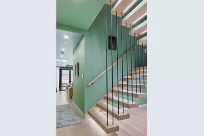 327 E 22nd Street #THEAST, New York, NY 10010 - Photo 4