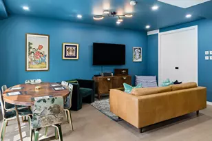 327 E 22nd St, New York, NY 10010 - Photo 2