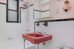 54 E 8th St, New York City, NY 10003 - Photo 4