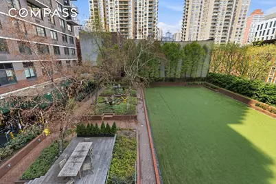 515 E 72nd Street #11EE, New York, NY 10021 - Photo 6
