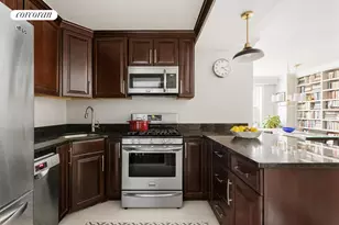 370 E 76th St, New York City, NY 10021 - Photo 4
