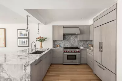 230 E 63rd Street #5, New York City, NY 10065 - Photo 4