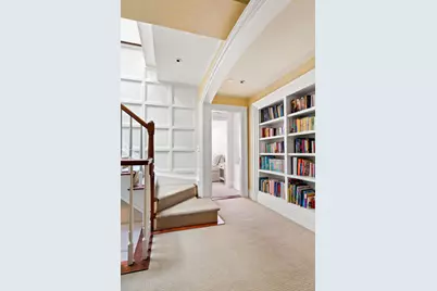 333 E 68th Street #PHC, New York, NY 10065 - Photo 12