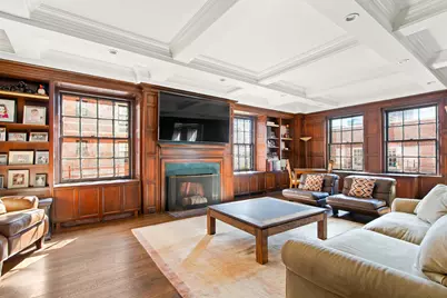 333 E 68th Street #PHC, New York City, NY 10065 - Photo 2