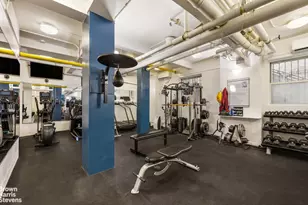 20 E 35th St, New York City, NY 10016 - Photo 8