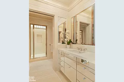 2 E 70th Street #MAISONETTE, New York City, NY 10021 - Photo 14