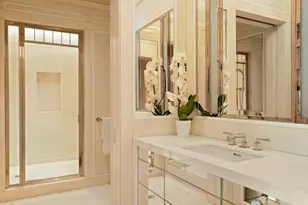 2 E 70th St, New York City, NY 10021 - Photo 28