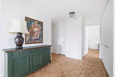 171 E 84th Street #17C, New York, NY 10028 - Photo 4