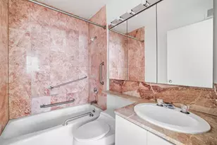 171 E 84th St, New York, NY 10028 - Photo 8
