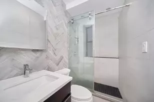 246 E 51st St, New York City, NY 10022 - Photo 8