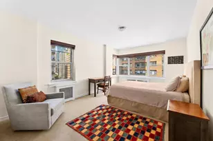 430 E 56th St, New York City, NY 10022 - Photo 8