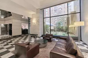 300 E 62nd St, New York City, NY 10065 - Photo 8