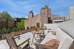 31 Pierrepont St, New York City, NY 11201 - Photo 2