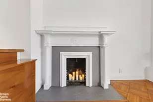 31 Pierrepont St, New York City, NY 11201 - Photo 12