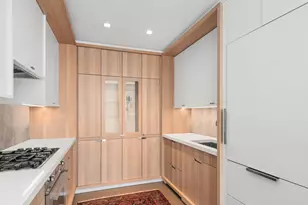 180 6th Ave, New York, NY 10013 - Photo 4