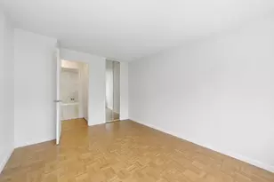 200 Rector Pl, New York City, NY 10280 - Photo 8