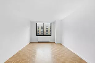 200 Rector Pl, New York City, NY 10280 - Photo 8