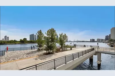 50 Sutton Place S #8K, New York City, NY 10022 - Photo 14