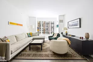 70 Charlton St, New York, NY 10014 - Photo 2