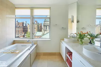 188 E 76th Street #9A, New York, NY 10021 - Photo 8