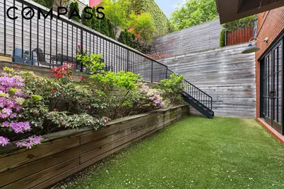 76 Lefferts Place #1B, New York City, NY 11238 - Photo 8