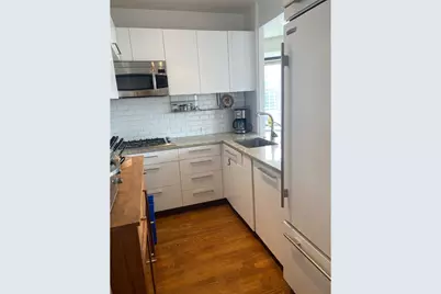 150 W 56th Street #5106, New York, NY 10019 - Photo 2