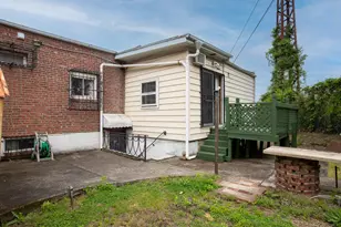 51-05 74th St, New York City, NY 11373 - Photo 22