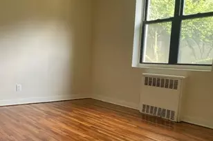 52-14 39th Ave, New York City, NY 11377 - Photo 4