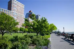 2 River Ter., New York City, NY 10282 - Photo 10